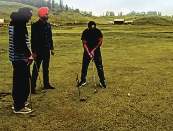 J&K: सरकारी उदासीनता के कारण गुलमर्ग गोल्फ कोर्स बदहाल